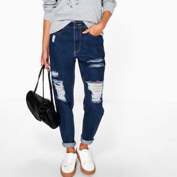 Boohoo Denim - NWT Boohoo High Rise Ripped Mom Jeans Size US 8
